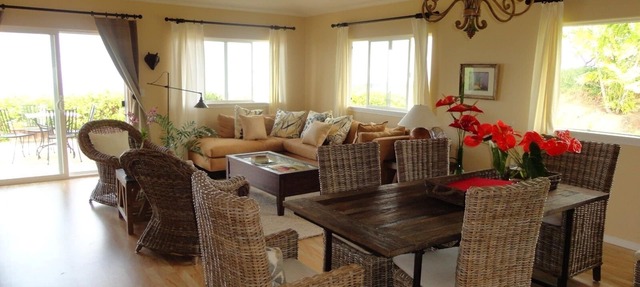 Excellent Long Term Rental (6 MONTH MIN.)5 min. to Kona. Immaculate property.