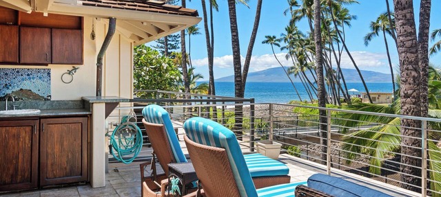 Expansive Ocean Views in Puamana 48-3