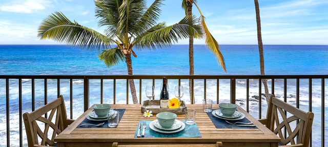 Fabulous Top Floor Penthouse with Two Bedroom Suites - Unit 413