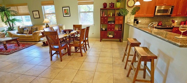Fairways 1805 - Spacious Resort Townhome, Close to Beaches and Restaurants
