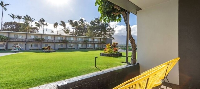 Family Getaway | 3 Pet Friendly Units | Outdoor Pool | 1.9 mi to Paukukalo Beach