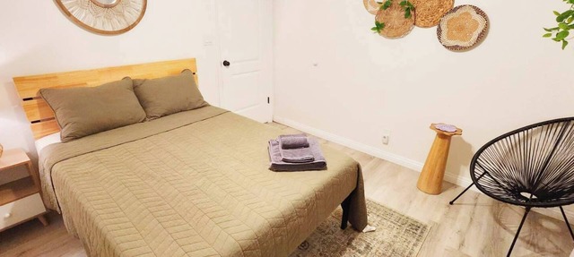Fully Furnished 4BR Near Pearl Harbor