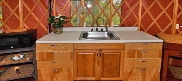 "Glamping" at its finest with wrap around lanai and jetted tub