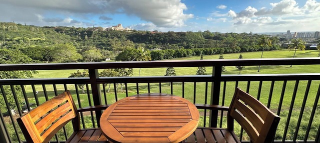 GOLF COURSE FRONTAGE, HOME "B", RENT UP TO 5 HOMES TOGETHER IN 2027. NEAR JBPHH,