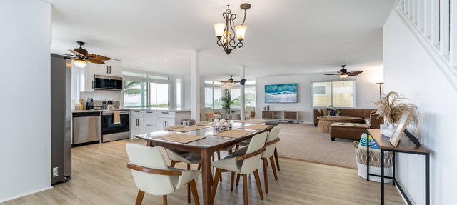 Hale Kahakai - Oceanfront Retreat - Direct Beach Access - 90 Day Rental