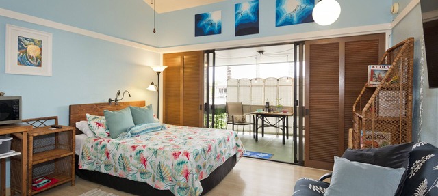 Happy Honu Oasis, Surf shack with pool and A/C