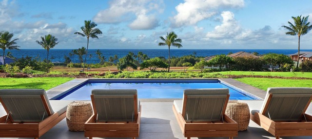 Hiki Moe Hale by Gather: Elegant 4BR Oasis w/Pool & Hot Tub