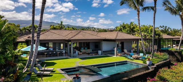 Hualalai Puka Pa Private Estate With Maui Views