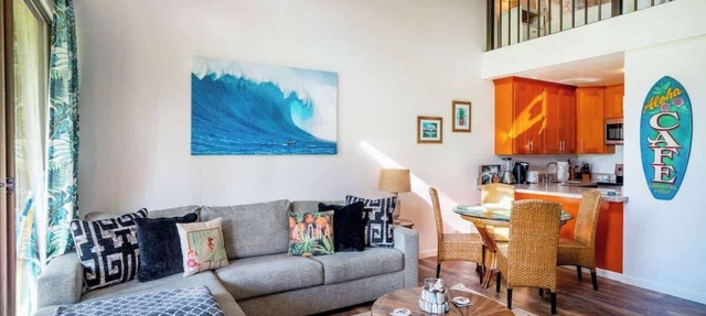 Immaculate Maintained TBay Condo