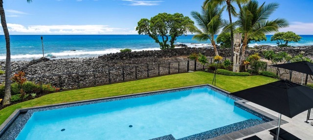 "Iron Man 2026 Available" Oceanfront Villa W/detached Ohana and Private Pool