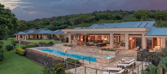 Ironman Special,Lokahi Orchards: Spacious 5BR home in Holualoa, HI