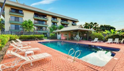 Kahaluu Bay Village 201 by Casago Kona - Snorkeling, Surfing and Spaciousness