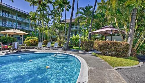 Kailua-Kona Group Getaway: 5-Unit Bundle!