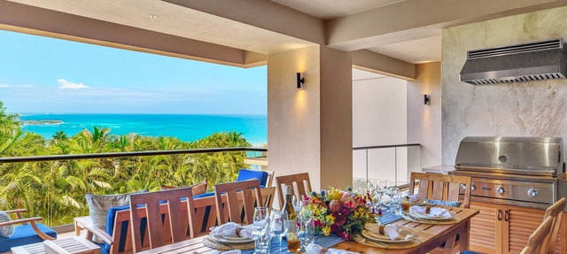 Kapalua Bay Resort | Oceanfront 3 BR Sleeps 10 | Car Incl. w/6+ Nights | MON-5203 by KBM