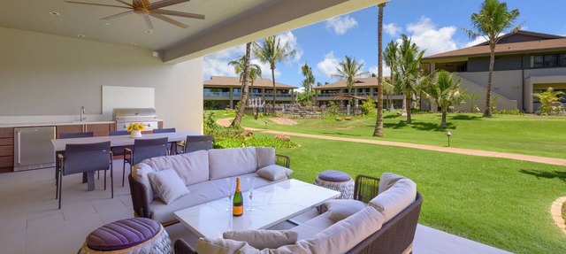 KLVR welcomes you to Honua Kai Luana Oceanfront Resort Resort & POOL view