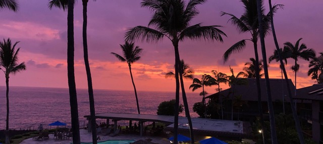 Kona Hawaii Oceanfront Vacation Rental- NO FEE FOR AIR CONDITIONING