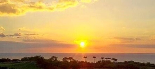 Kumulani B4 Best Ocean Views in Complex, Amenity Pkg Optional.