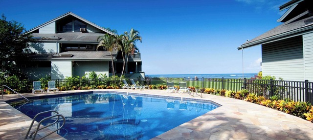 Lahaina 3 Bedroom Condo Sleeps 9