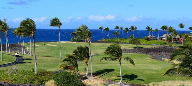 Luxurious Hali'i Kai Townhome with fabulous Ocean views and Private Ocean Club