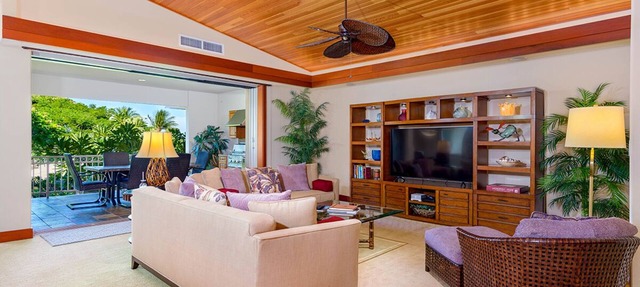 Luxurious Mauna Lani Villages Home, Golf, Private Beach Club, Walk to Shops