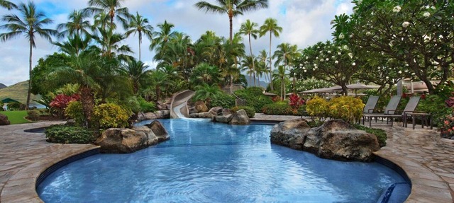 Luxury 2-Bedroom Villa at Marriott's Kauai Oceanfront Beach Resort