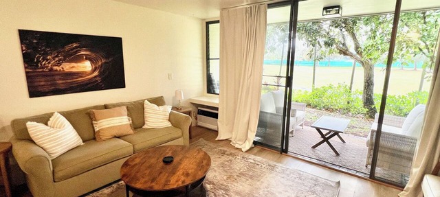 Luxury Turtle Bay Retreat - 1BR + 2 Baths - Golf Course Views
