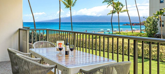 Maui Resort Rentals: The Whaler 212 - Gorgeous Remodel, 1BR/2BA w/Ocean and West Maui Mountain Views!