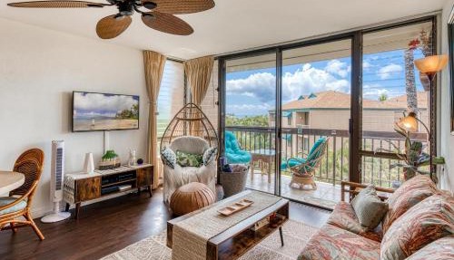 Maui Vista 2-301 - Modern and Bright Renovation