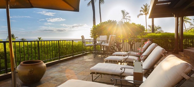 Mauna Kea Villas #13 w/AC: Luxurious Oceanview, Serene Lanai & Coastal Views