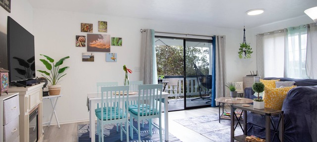 Nature retreat with ocean/mountain views & lanai - near Hawaii Volcanoes NP