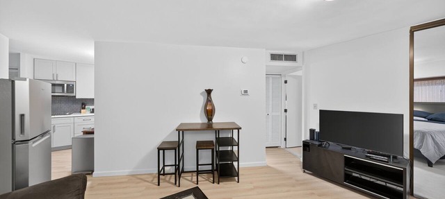 NEW! Chic DT Honolulu Executive Condo