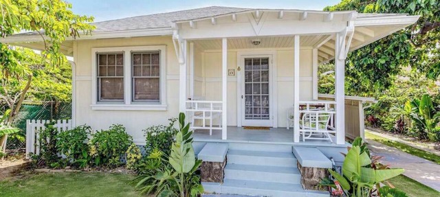 *NEW* Diamond Head Cottage Near Waikiki, 30-Night Minimum