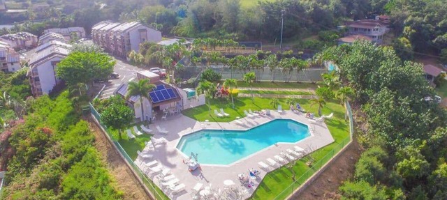 *NEW* Fall Sale Lihue Beach Access, Bikes, and a Tropical Patio Retreat