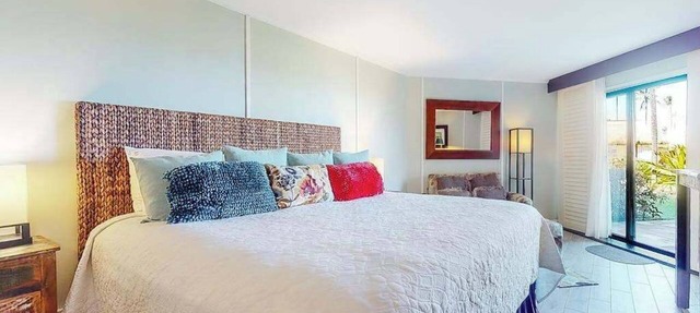 New Fall Sale Ocean-View Lihue Studio with Beach and Pools