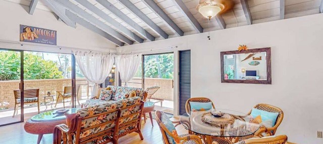 *NEW* Fall Special Molokai Beach Escape with Wraparound Lanai and Pool