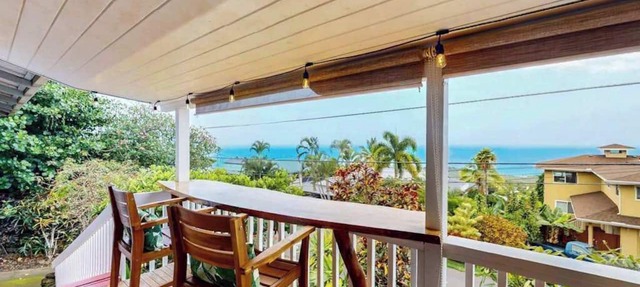 NEW Kona Family Home and Ohana with Bay Sunsets