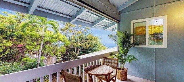 New Kona Ohana Studio with Bay Views Near Magic Sands