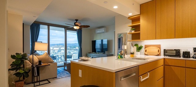 Newly Built at Sky Ala Moana 2 Bedroom! Great Oceanview! (SAW3508)