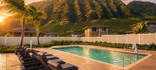 🌺 Oahu Ocean & Mountain Views Sleeps 14 Pool, Spa, Near Beach, AC & BBQ 🌺