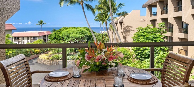 🏖️Ocean Views, Walk to Kona Town, Pool & AC