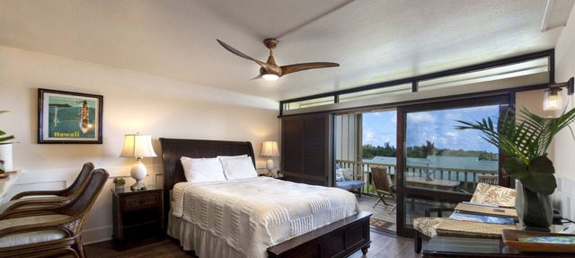 Oceanview #105 at Hana Kai Maui - Sweet Studio Unit, Great View and Decor!