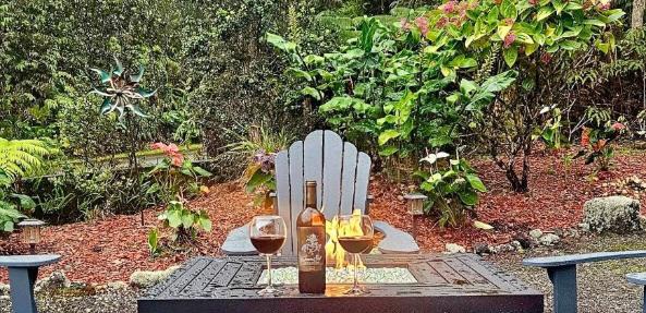 Ohia Lehua Hale-Hot Tub-Fireplace-Fire Table
