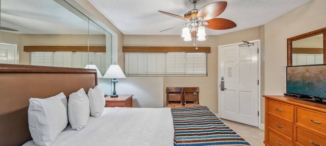 Petite Retreat at Kahana Falls