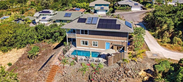 Private Kona Retreat 3 Bed Home Sleeps 7