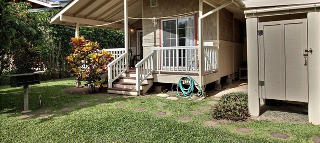 Quaint Cottage (TVNC#5100) in Heart of Hanalei, beach easy walk, $425/ni, 2 peop