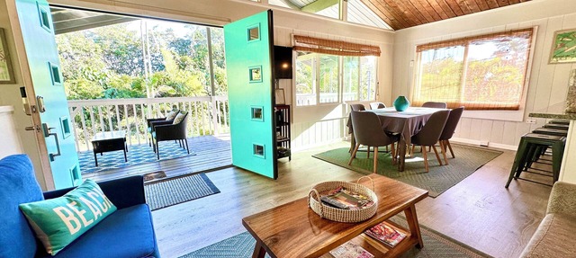 Quiet Hilo Beach Cottage, Prime Location for Beaches, Snorkeling, and Surfing