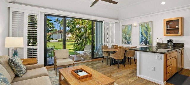 Rare find w/2 AC, 2 min walk to beach, Remodeled #151, ground floor!