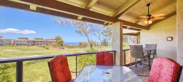 Relax Golf-Course Side in a Condo with Furnished Lanai & Pool
