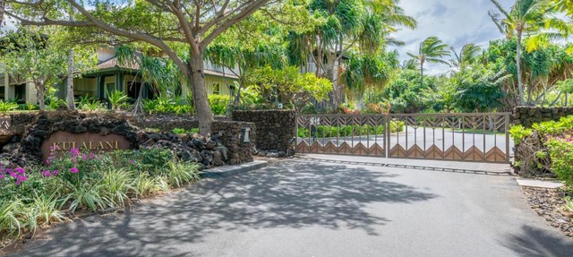 Relax Unwind in Paradise Kulalani 203