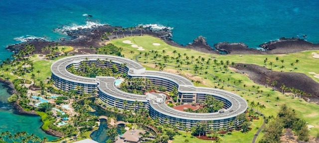 Resort View 1BR Suite at Ocean Tower on Hawaii's Big Island